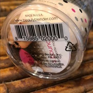 beautyblender Makeup - The Original Beauty Blender beautyblender Makeup - The Original Beauty Blender